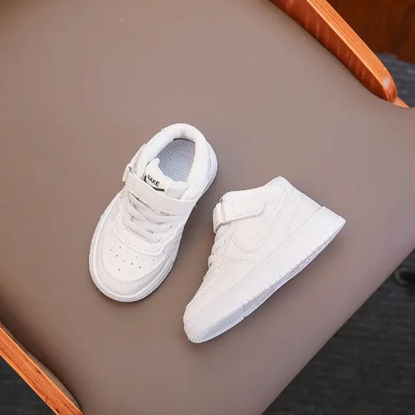 Tiny Kicks